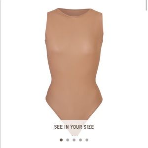 SKIMS Jelly Sheer Crewneck Bodysuit in Sienna, S